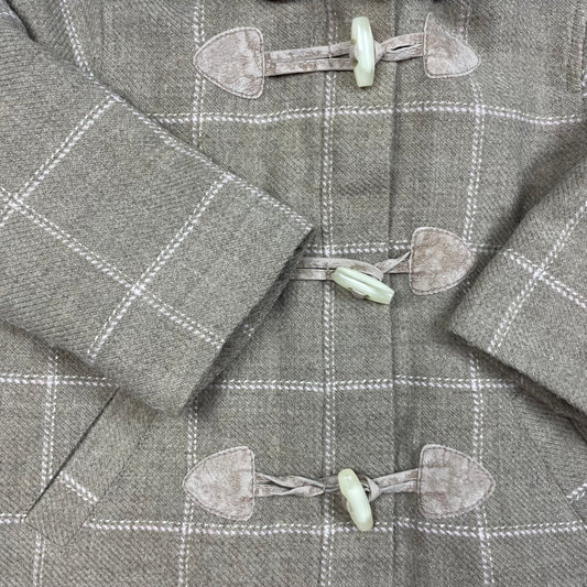 Brauner karierter Dufflecoat mit Kapuze und Knebelverschlüssen, Größe 18M – detail
