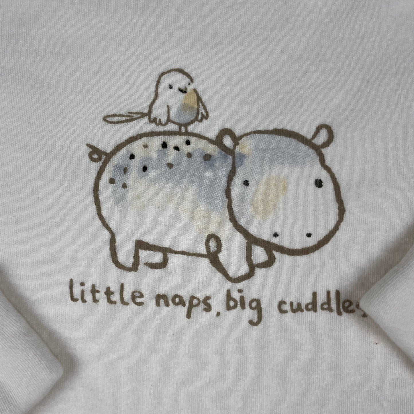 Cremefarbenes George Baby Langarmshirt mit Hippo-Print, Größe 6–9 Monate – detail