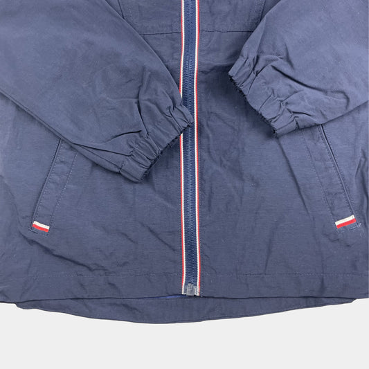 Dunkelblaue Next Regenjacke für Kinder, Größe 5-6 Jahre. – detail