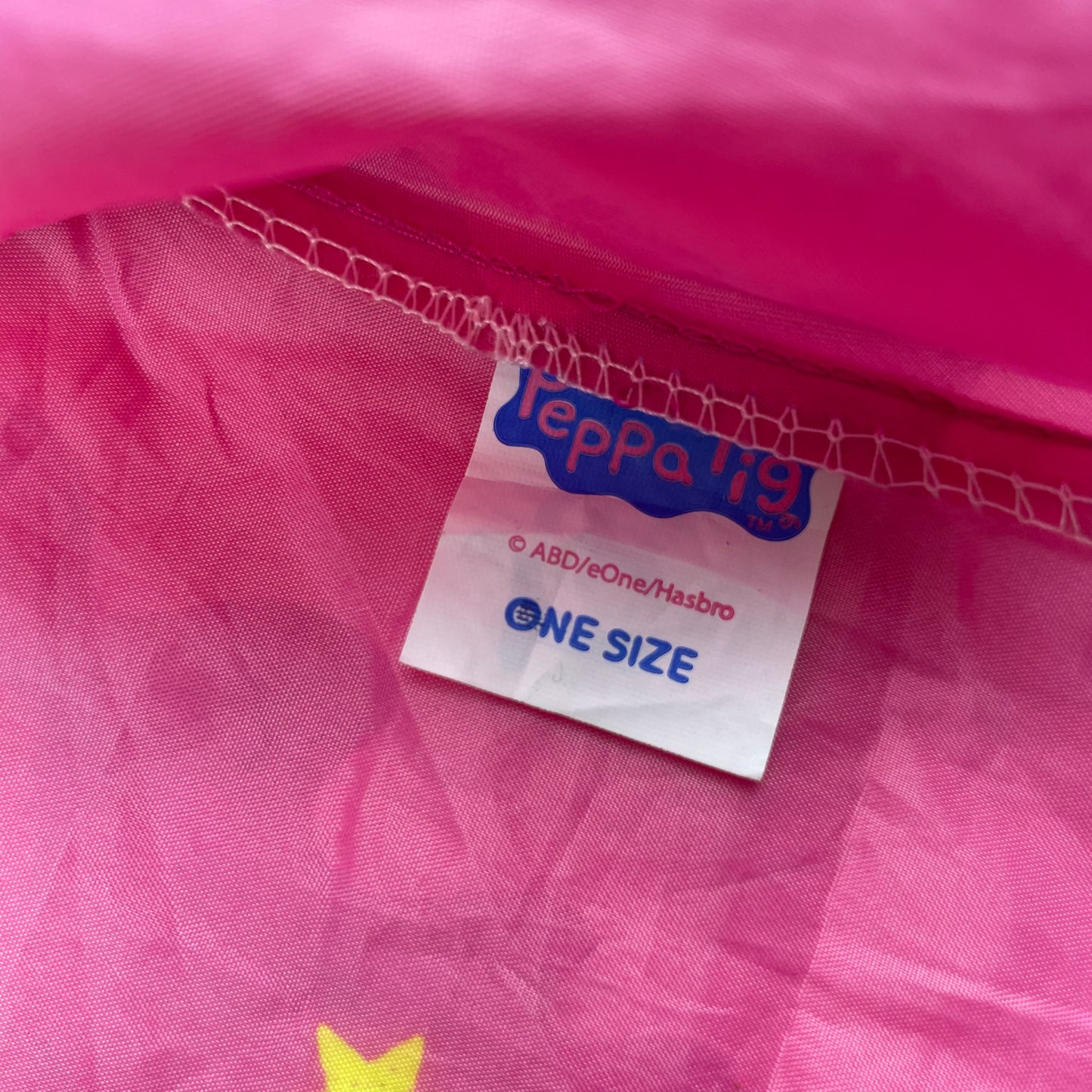 Rosa Malkittel mit Peppa Pig Motiv und "Let's Make Stuff" Aufdruck. – tag