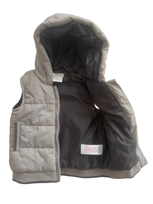 Graue Steppweste mit Kapuze von Mamas & Papas, Größe 3–6 Monate – inside
