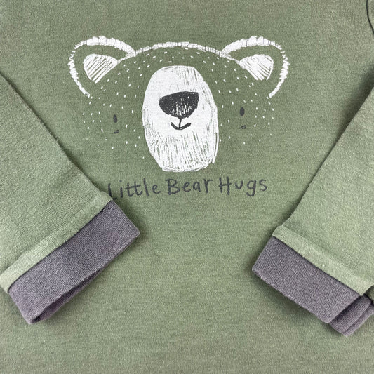 Khaki Baumwoll-Pullover mit Bärenmotiv und Aufschrift für Babys, Größe 18-24 Monate – detail