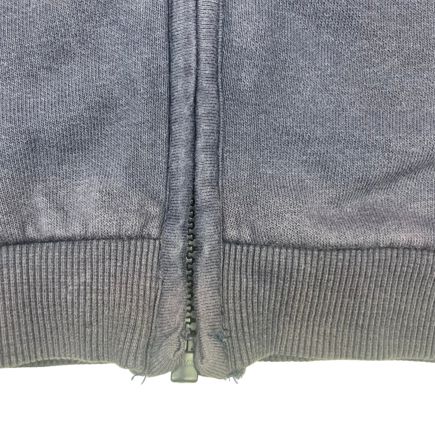 Dunkelblaue Kinder-Sweatjacke mit Kapuze und Reißverschluss von George, Größe 3–4 Jahre – detail