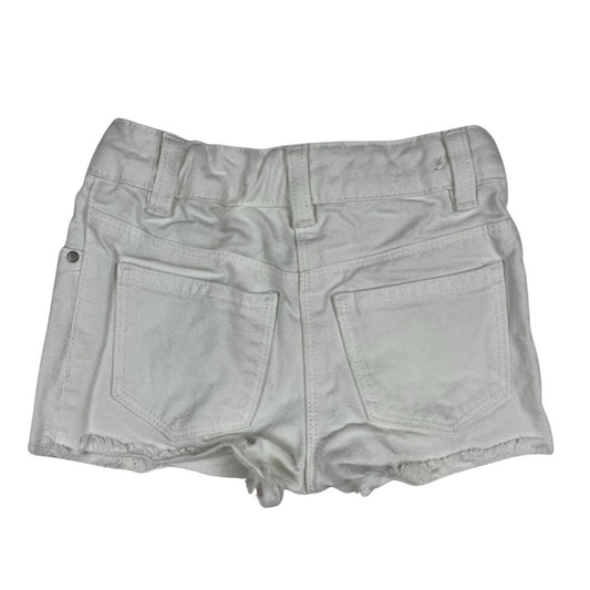 Weiße Denim-Shorts mit Fransen