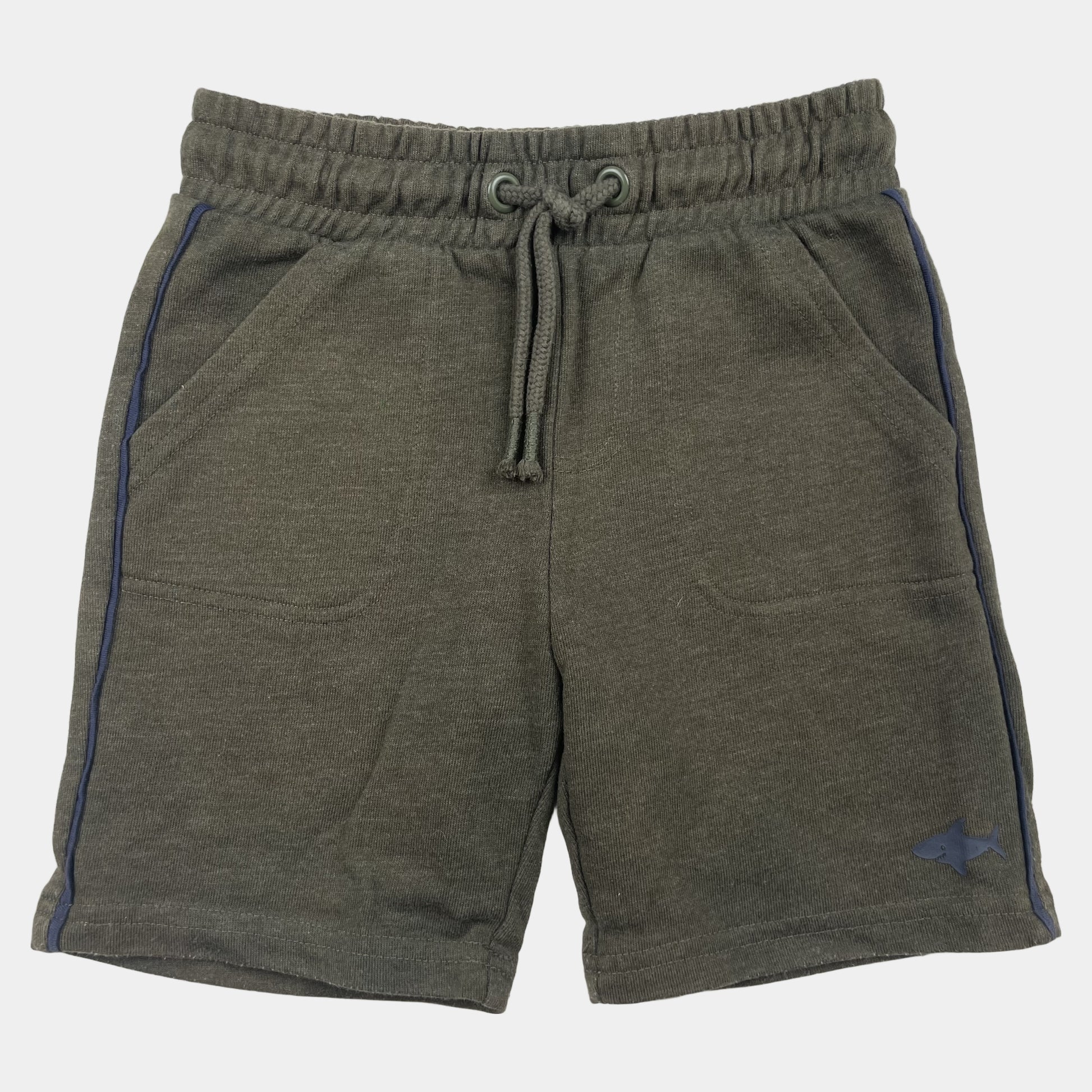 Graue Sweatshorts aus Baumwolle mit elastischem Bund für Jungen im Alter von 4-5 Jahren von F&F. – front
