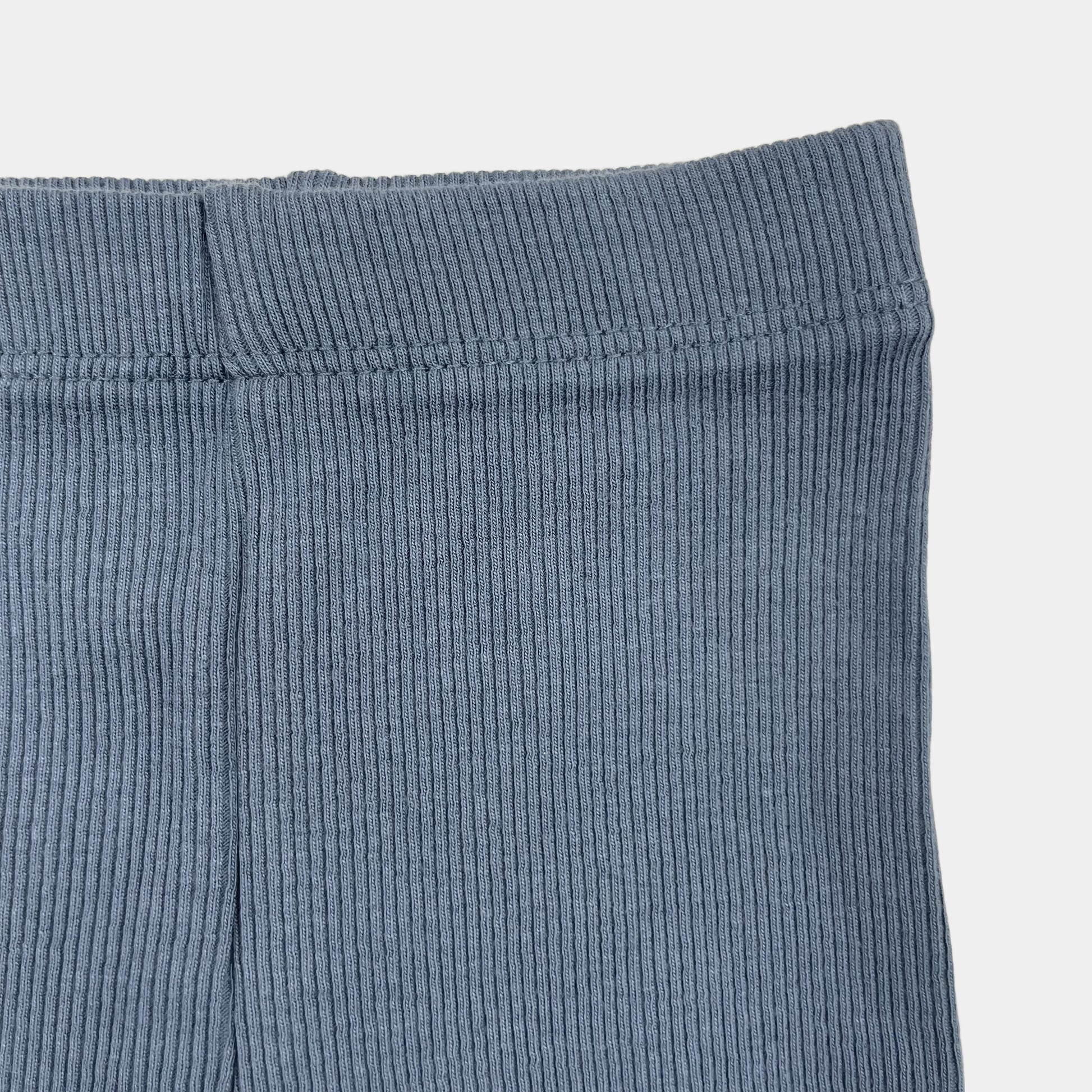 Blaue Baby Shorts aus Baumwollstoff, Größe 0-3 Monate – detail