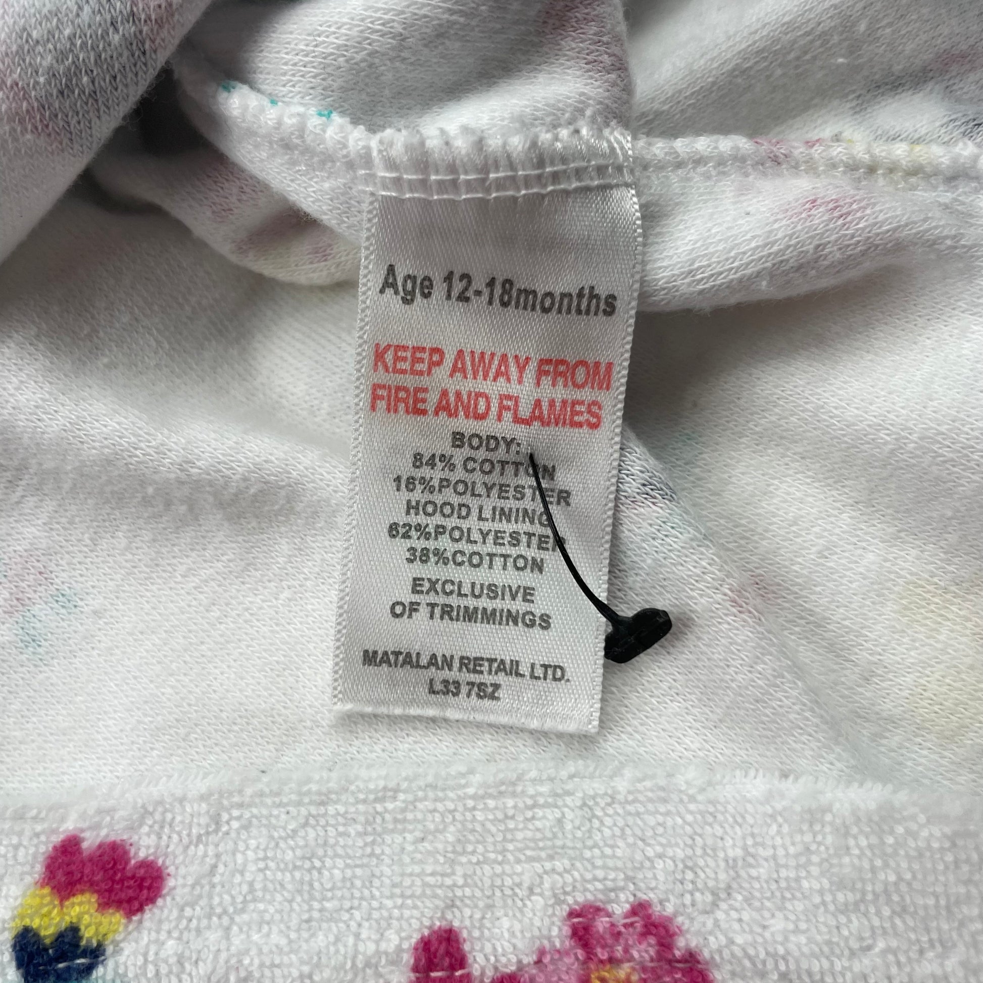 Weißes Kapuzenkleid mit Tukan- und Blumenmuster, Größe 12-18 Monate – label