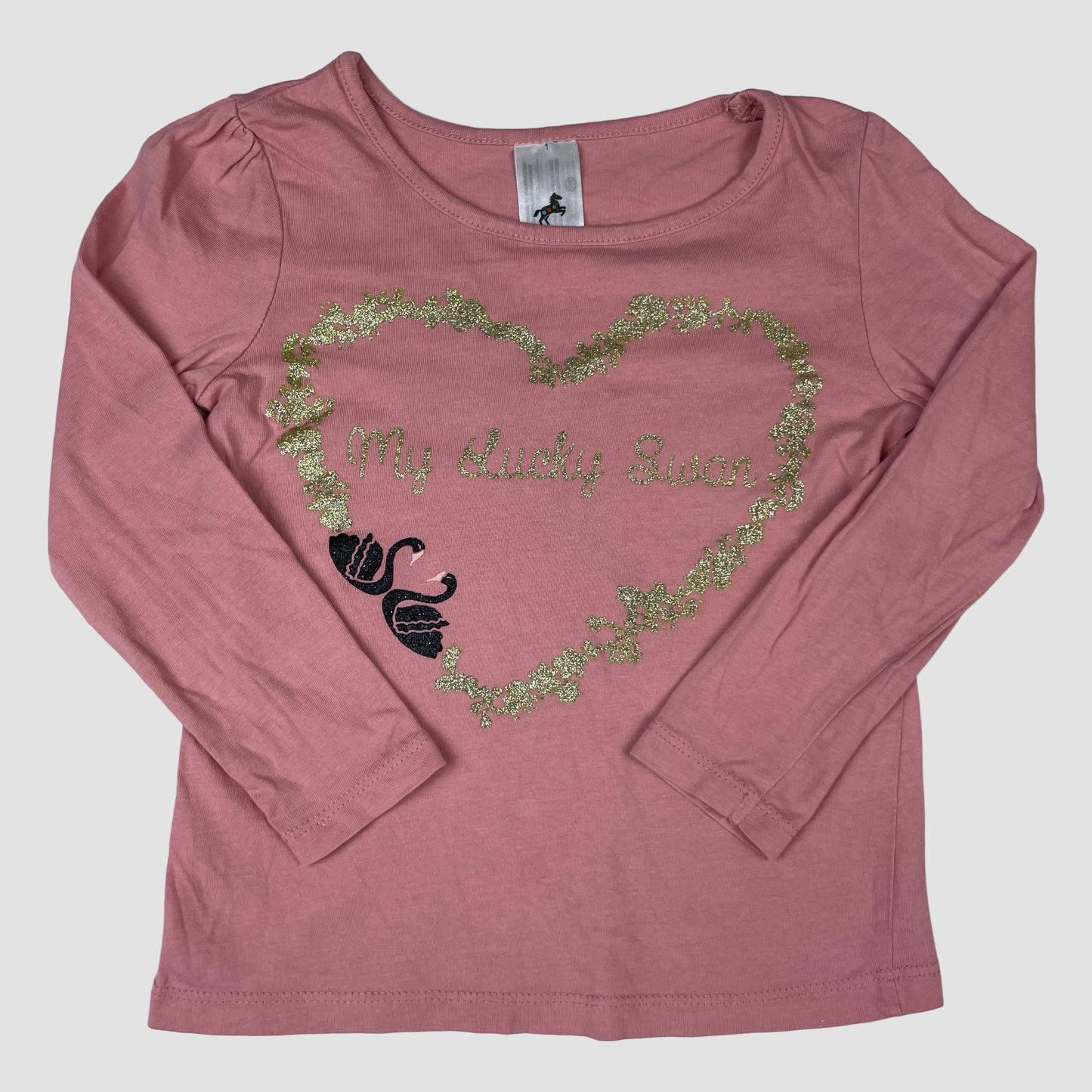 Rosa Palomino Langarmshirt „My Lucky Swan“ mit Glitzer-Herz und Schwan-Motiv – front
