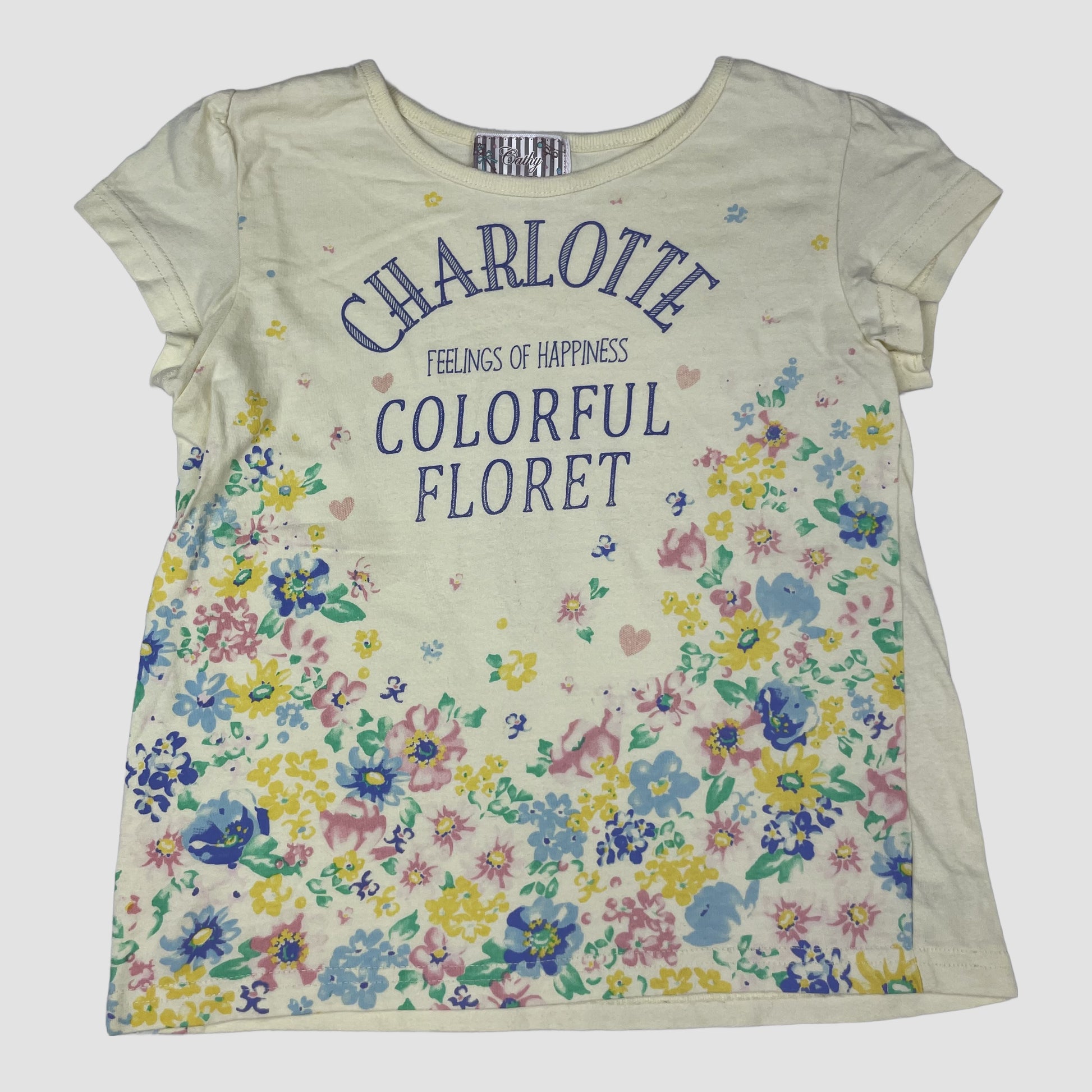Gelbes Kinder-T-Shirt mit Blumenprint und Aufschrift „Charlotte Colorful Floret“, Größe 104. – front