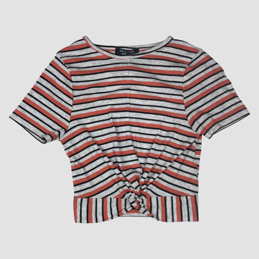 Gestreiftes New Look 915 Girls Ripp-T-Shirt mit Knotendetail, Größe 140/146 – front