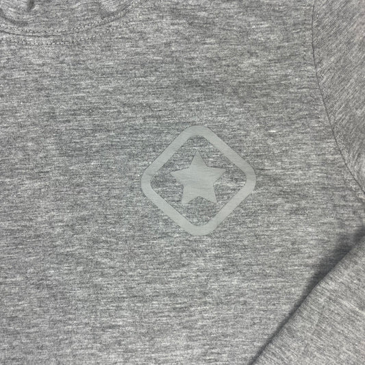 Graues Rollkragen-Langarmshirt von lupilu, Größe 122/128 – detail