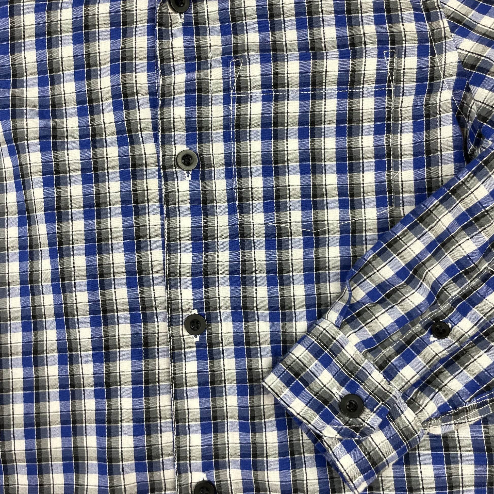 F&F kariertes Jungenhemd blau/weiß, Gr. 116 (5–6 Jahre) – detail