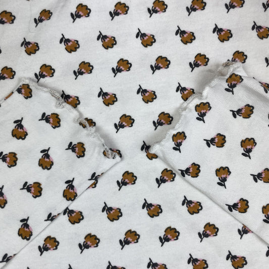 Weiße Langarmbluse von George mit Blumenmuster und Bubikragen, Größe 2–3 Jahre – detail