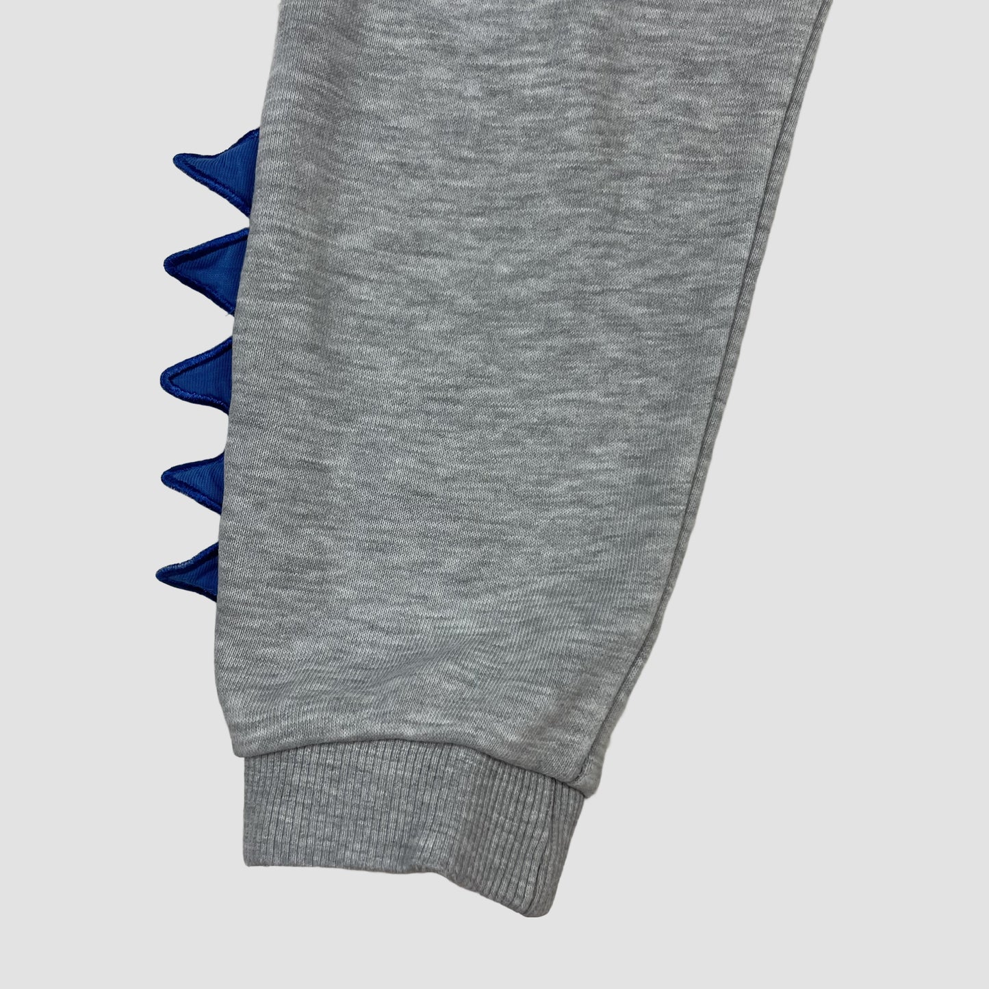 Graue Jogginghose mit Dino-Stacheln von George, Größe 3–4 Jahre