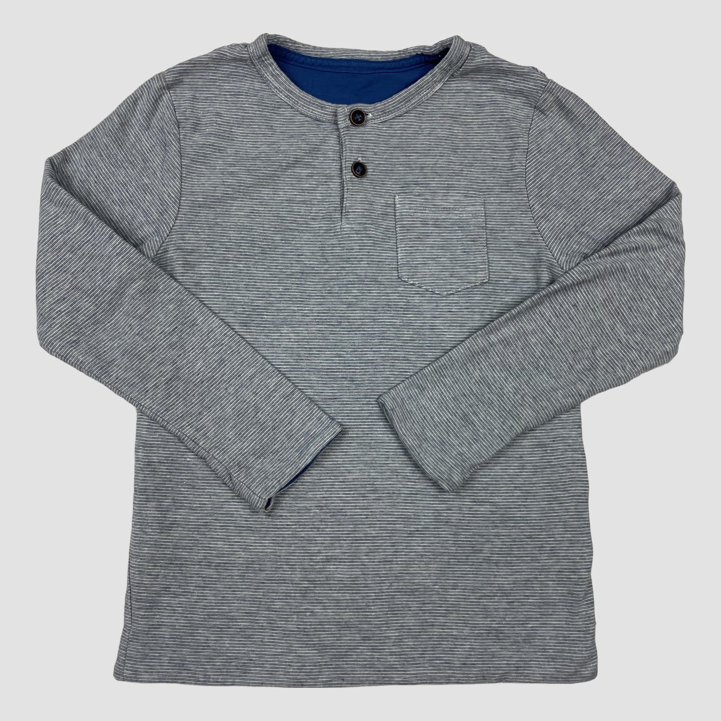Graues gestreiftes Langarm-Henleyshirt von M&S, Größe 110 (4–5 Jahre) – front