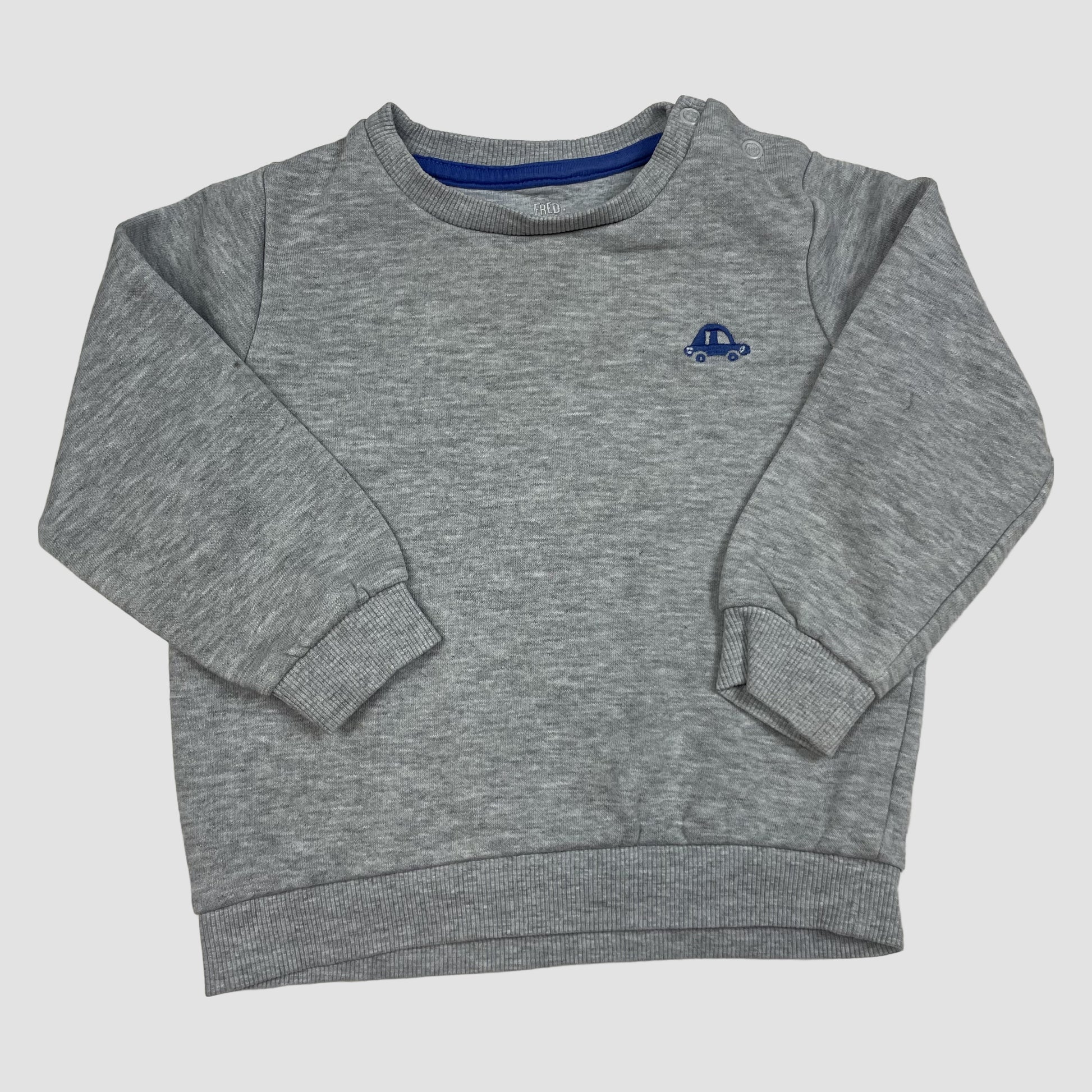 Graues F&F Baby-Sweatshirt mit blauer Auto-Stickerei, Größe 12–18 Monate – front
