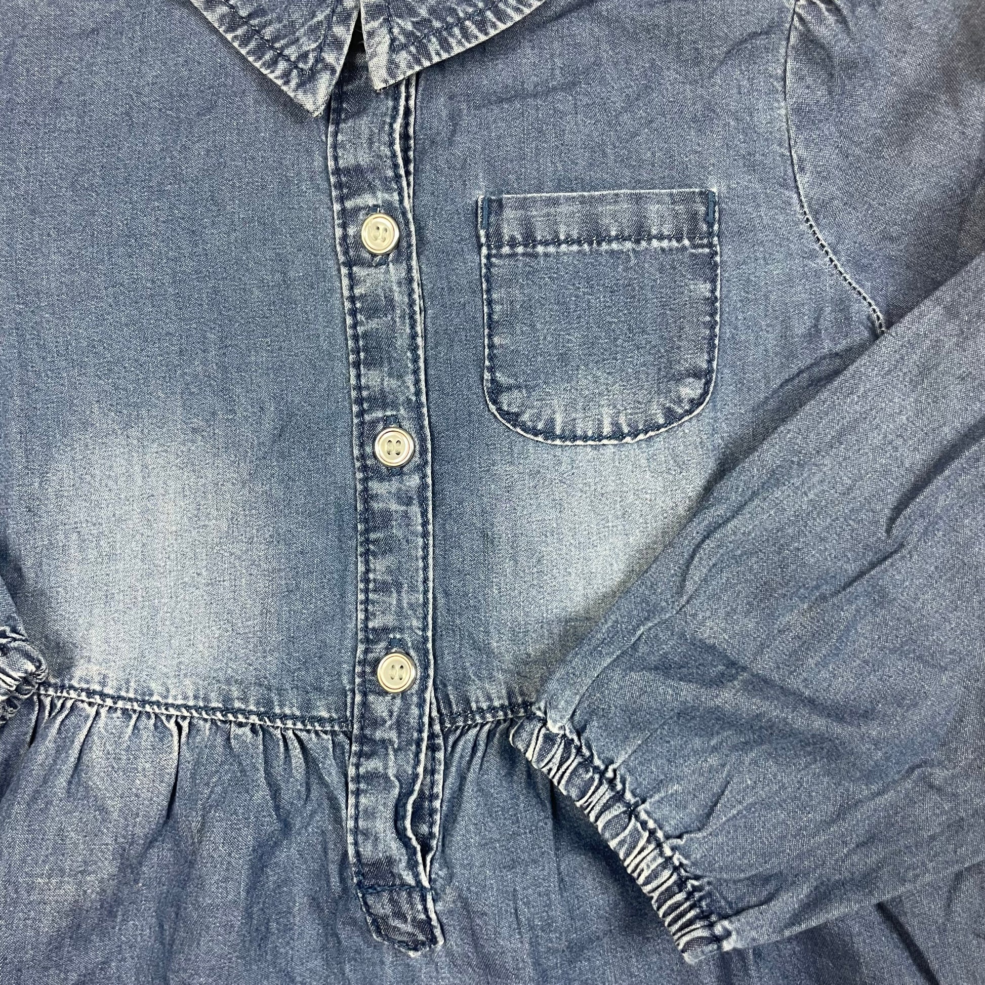 Blaues Denim-Kleid für Mädchen, langarm, Nutmeg – detail