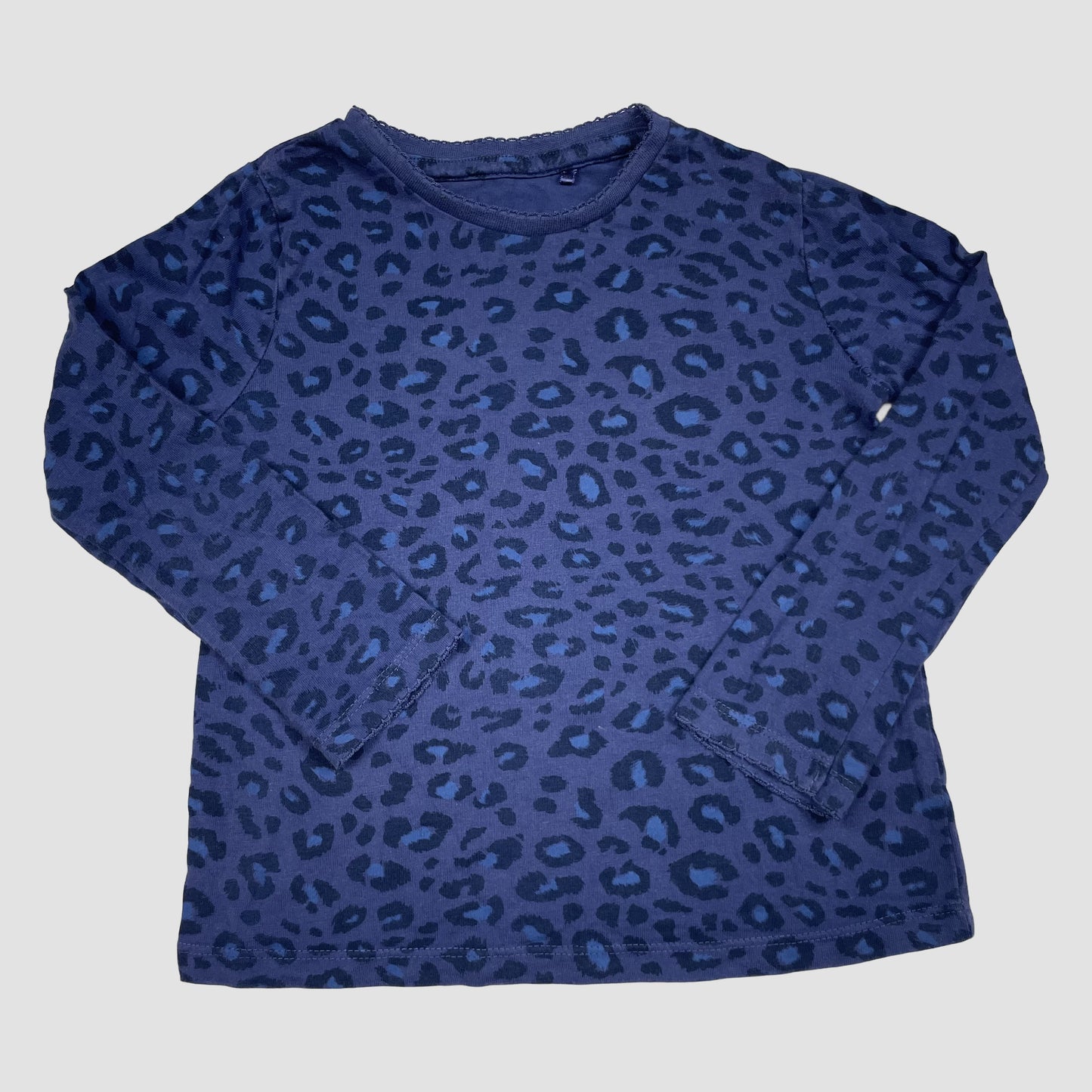 Blaues Langarmshirt mit Leopardenmuster von George, Größe 3–4 Jahre – front