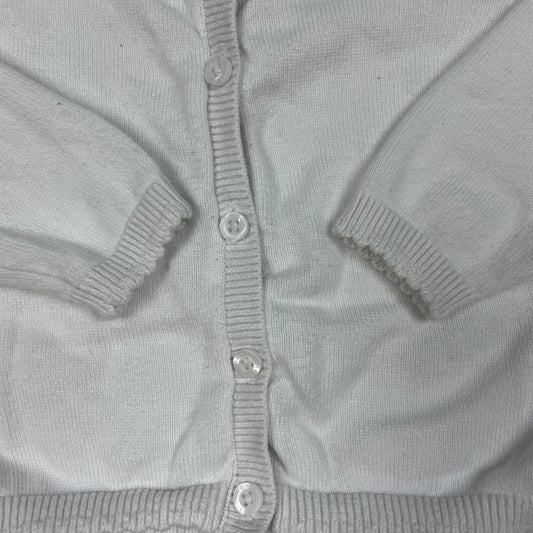 Weiße Baby-Strickjacke aus Baumwolle von Next, Größe 6–9 Monate – detail