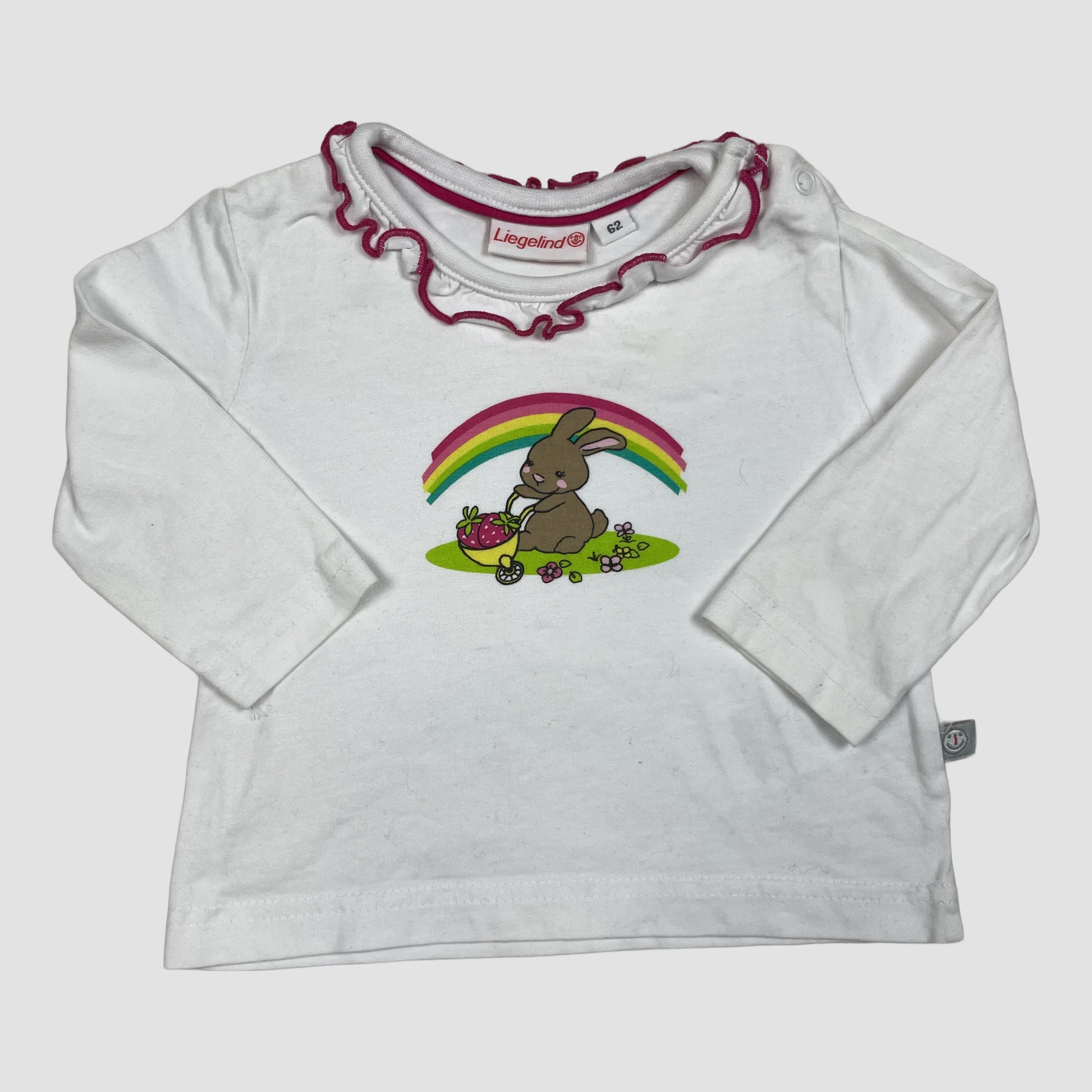 Weißes Baby-Langarmshirt mit Hasen- und Regenbogen-Print, Größe 62 – front