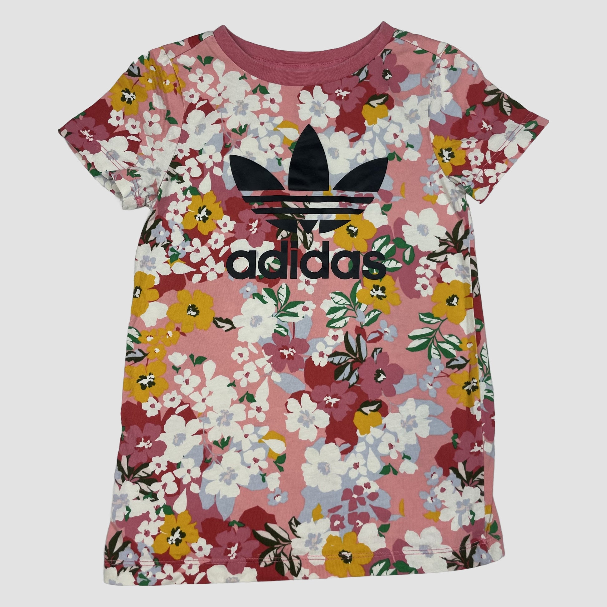 Adidas Kinder-Set: geblümtes T-Shirt in Rosa mit Logo und passende rosa Leggings mit weißen Streifen, Größe 3–4 Jahre top