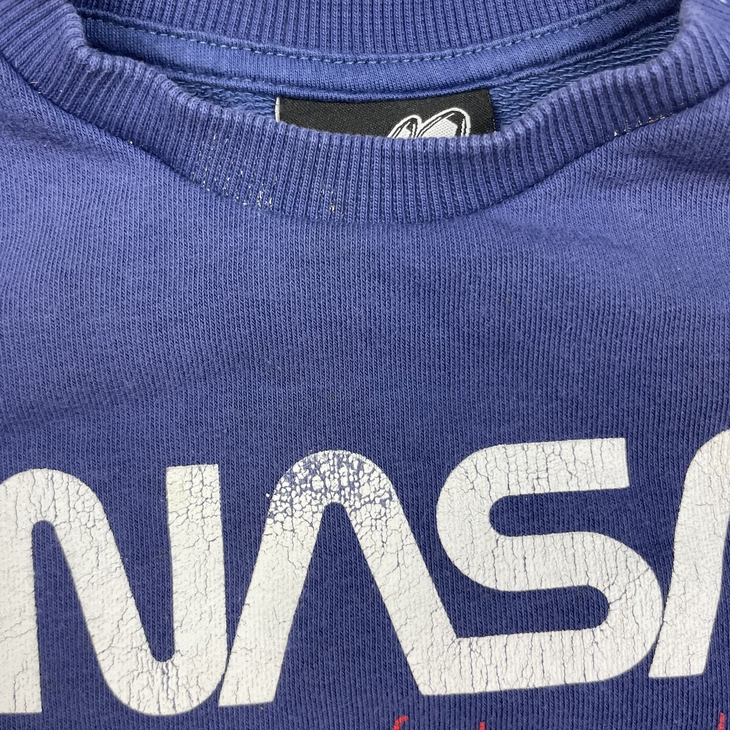 Blauer Baby-Sweatshirt-Pullover mit NASA-Print und Schulterknöpfen, Größe 6–9 Monate – inside