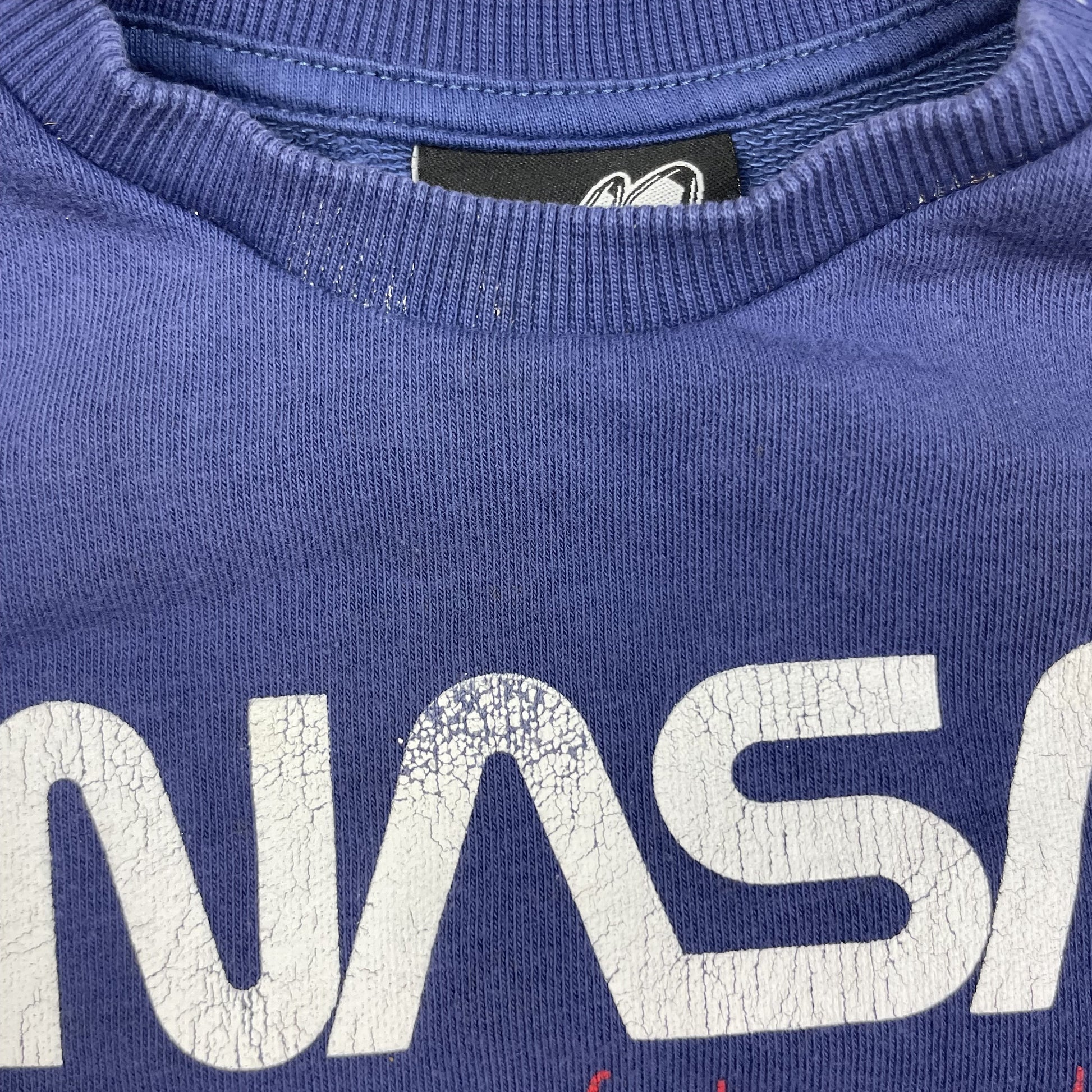 Blauer Baby-Sweatshirt-Pullover mit NASA-Print und Schulterknöpfen, Größe 6–9 Monate – inside