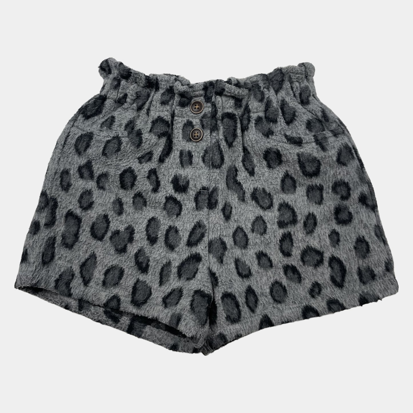 Graue Kinder-Shorts mit Leopardenmuster und Paperbag-Bund – front