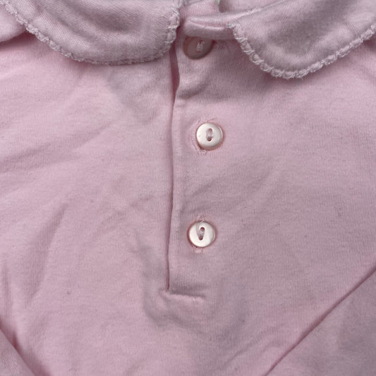 Rosa Langarm-Body mit Bubikragen und Knopfleiste, Größe 9–12 Monate – detail