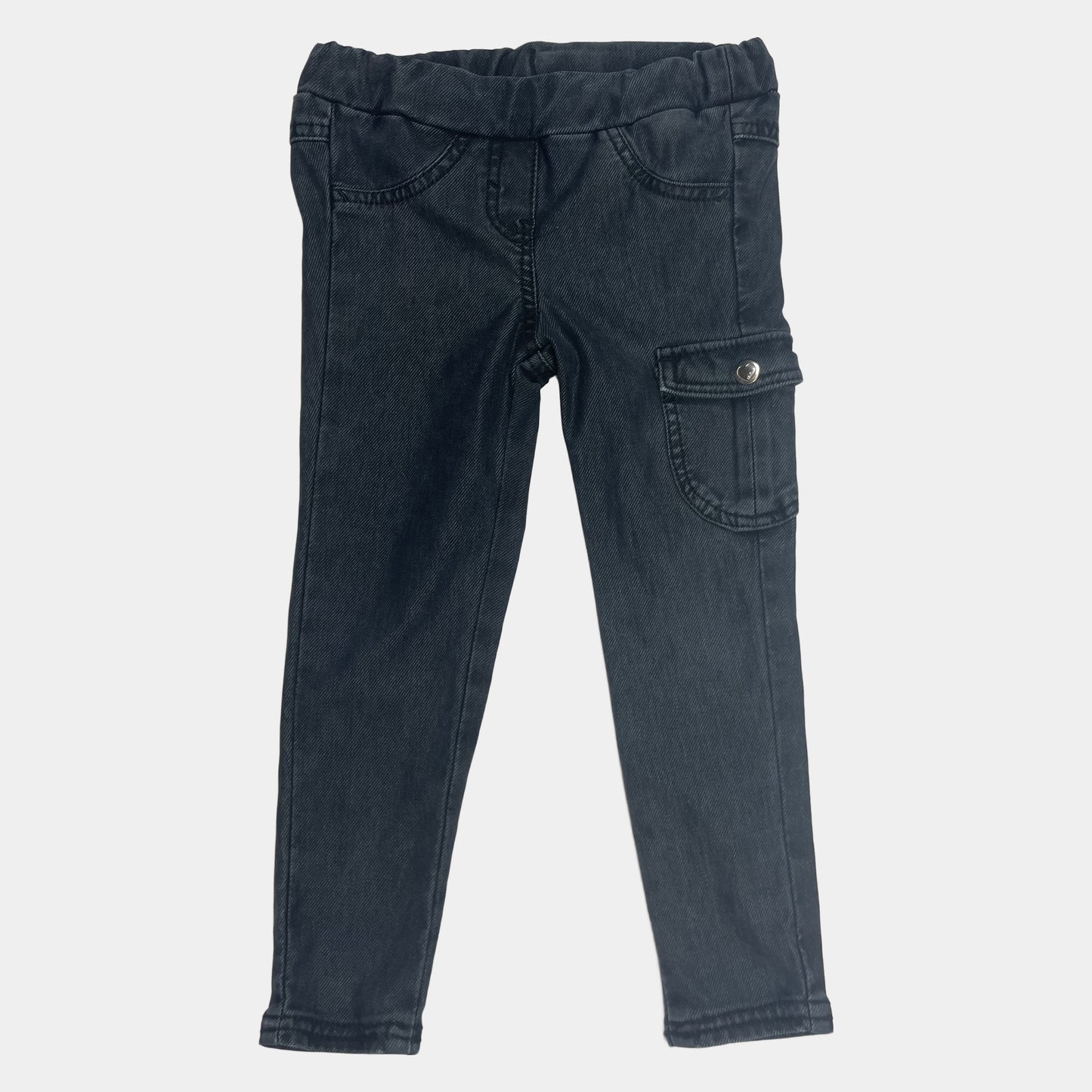 Dunkle Denim-Hose aus Baumwolle mit elastischem Bund und Cargo-Tasche für Kinder – front
