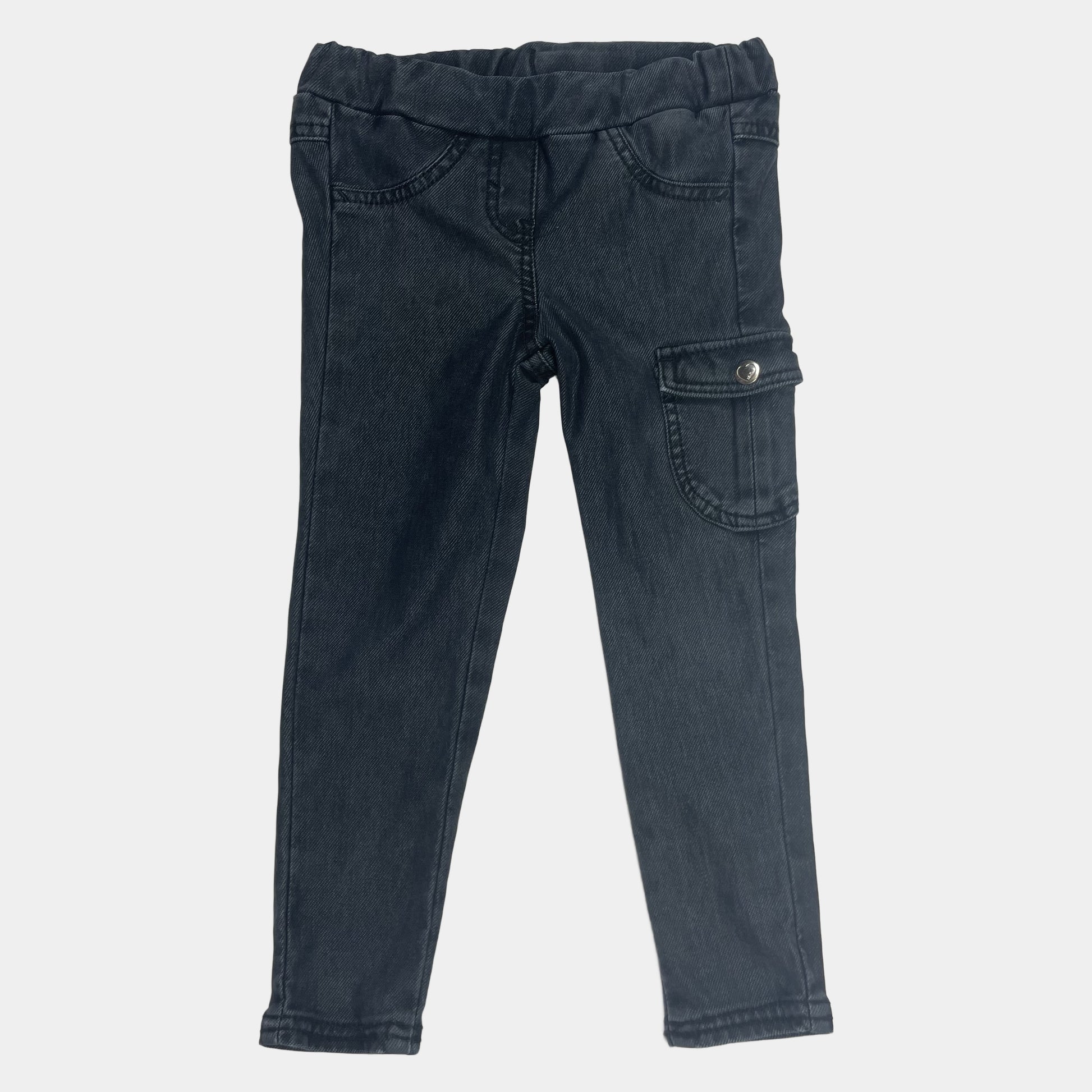 Dunkle Denim-Hose aus Baumwolle mit elastischem Bund und Cargo-Tasche für Kinder – front