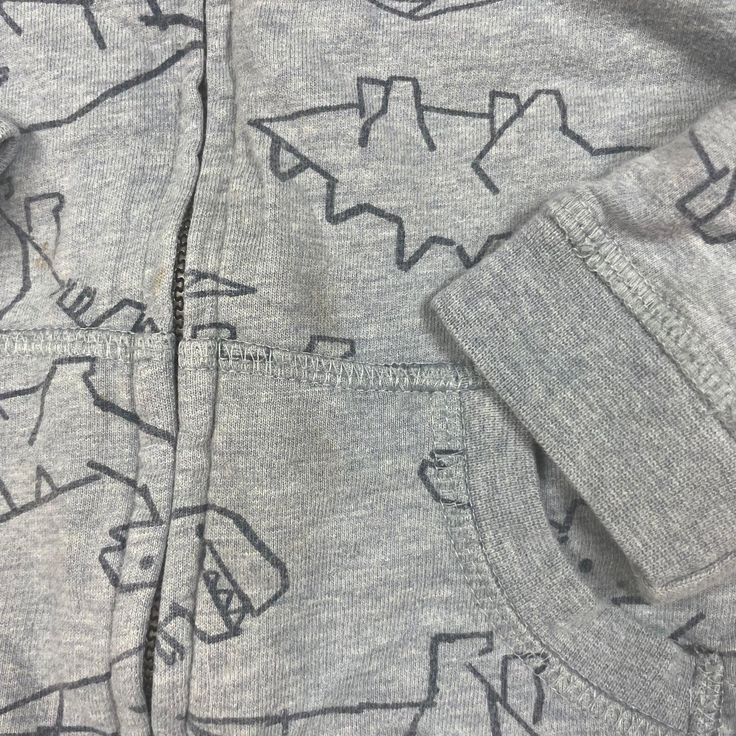 Graue Baumwoll-Jacke mit Dino-Design und Kapuze mit Zacken – detail