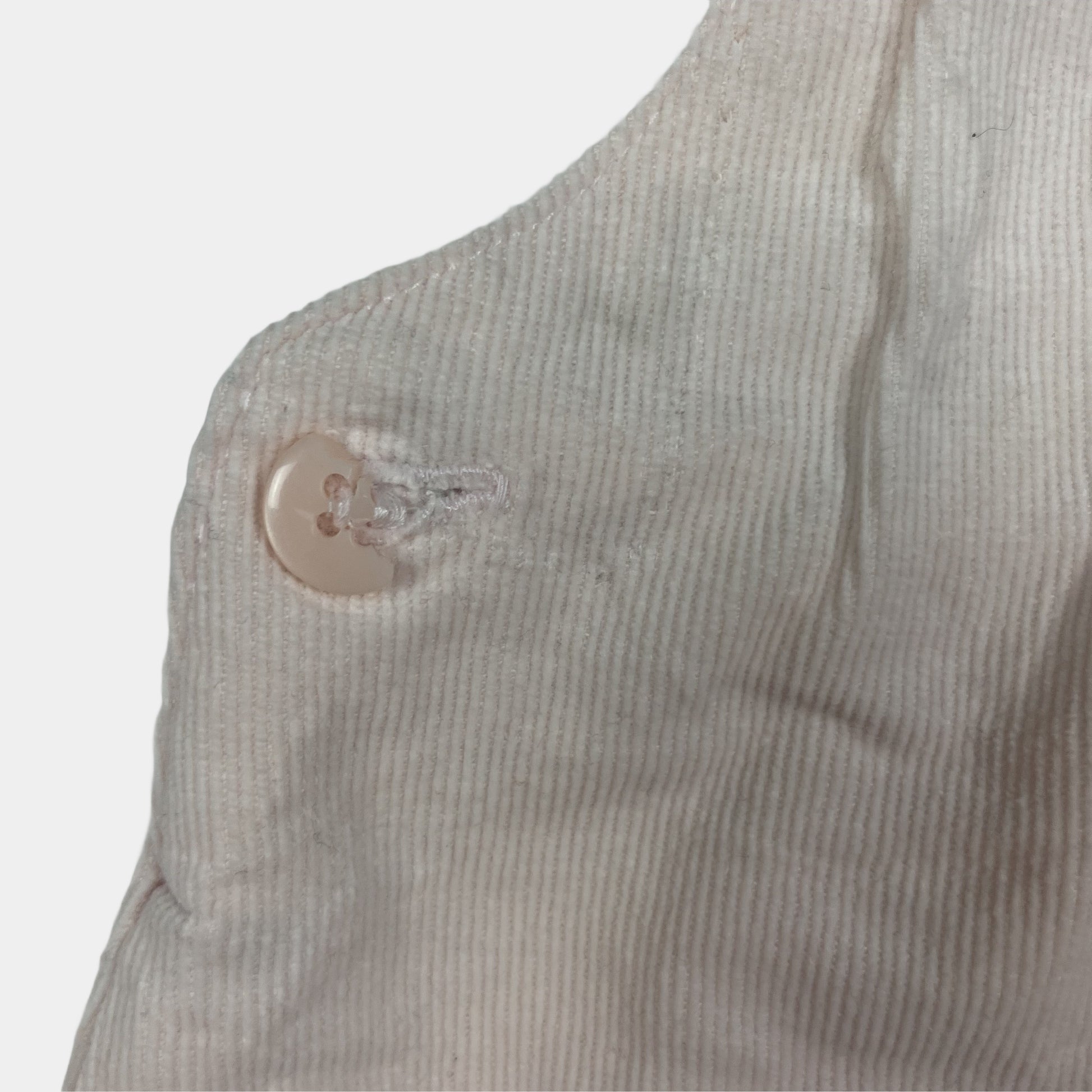 Heller Cord-Latzrock mit Knopfleiste von Mini Club, Größe 3-6 Monate – detail