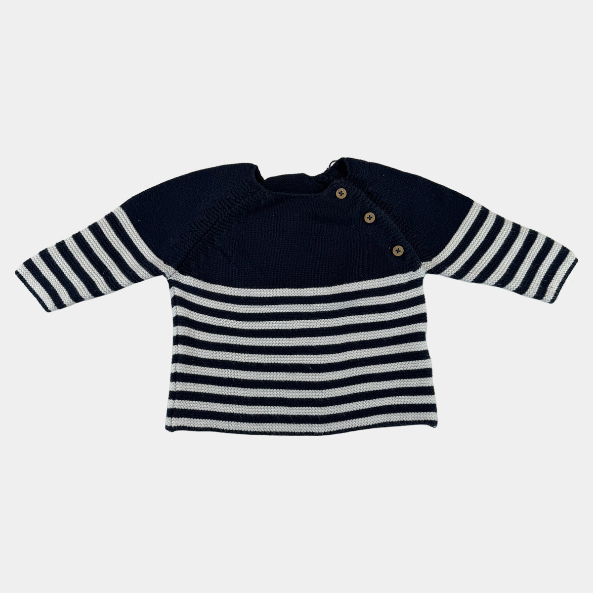 Dunkelblauer Baby-Strickpullover mit weißen Streifen und Schulterknöpfen – front