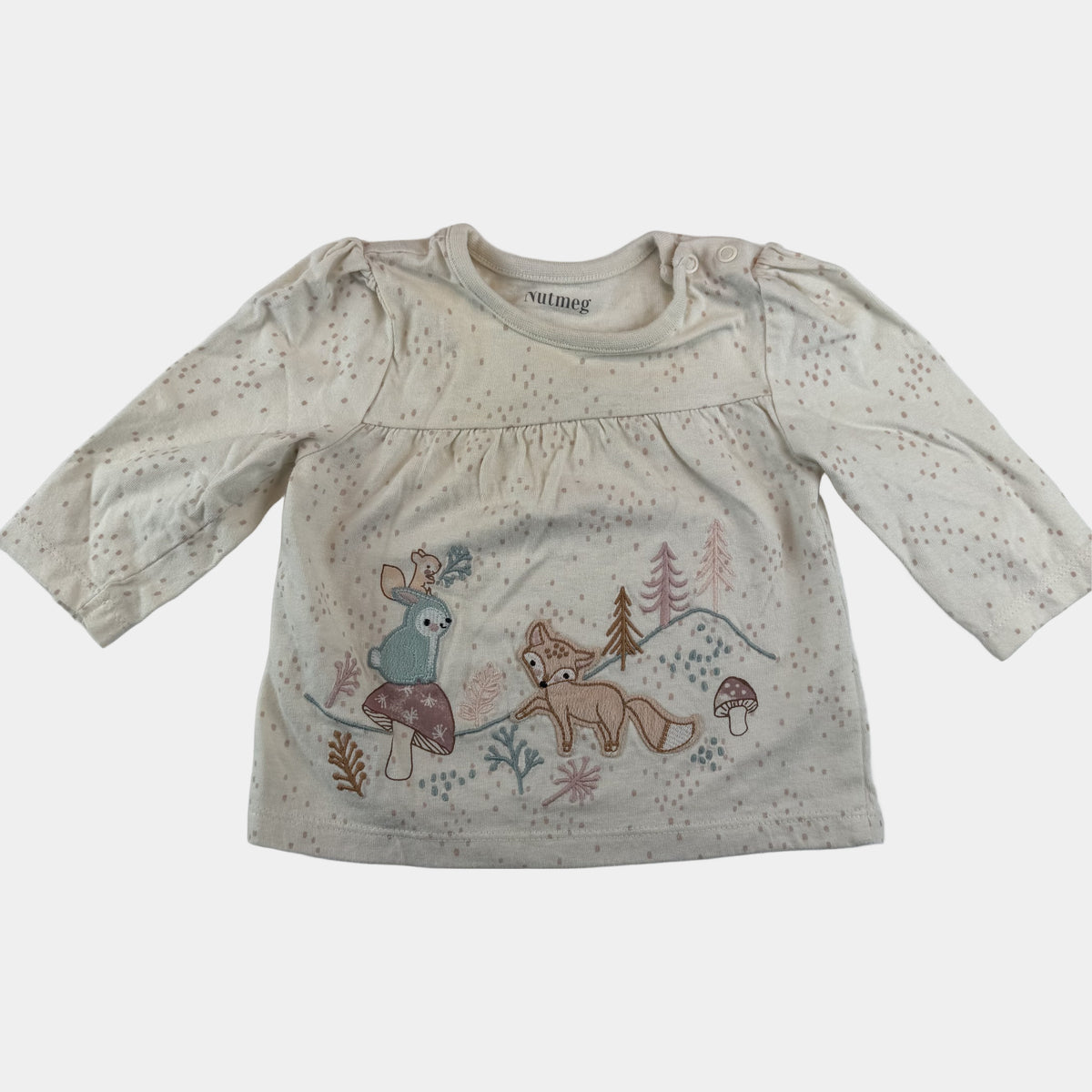 Cremefarbenes Baby-Langarmshirt mit Waldtier-Motiv und Tupfen, Druckknöpfe an der Schulter – front
