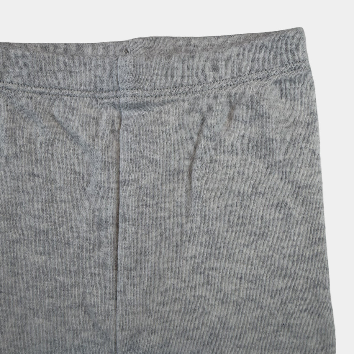 Grau melierte Baby-Jogginghose mit elastischem Bund und Bündchen von George – detail