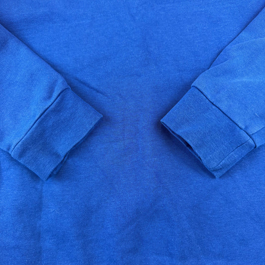 Blaues Kinder-Sweatshirt mit Rundhals und langen Ärmeln – detail