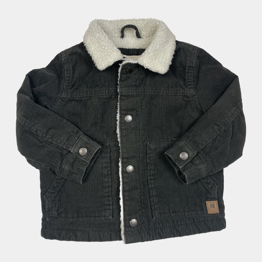 Dunkelgrüne Cordjacke mit Teddyfell-Kragen und Druckknöpfen, Größe 2–3 Jahre – front