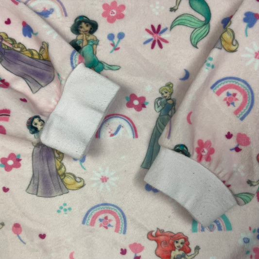 Rosa Pullover mit Prinzessinnenmuster und langen Ärmeln – detail