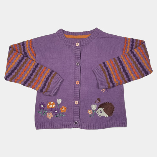 Lila Baumwoll-Strickjacke mit Igel- und Blumenmotiv – front