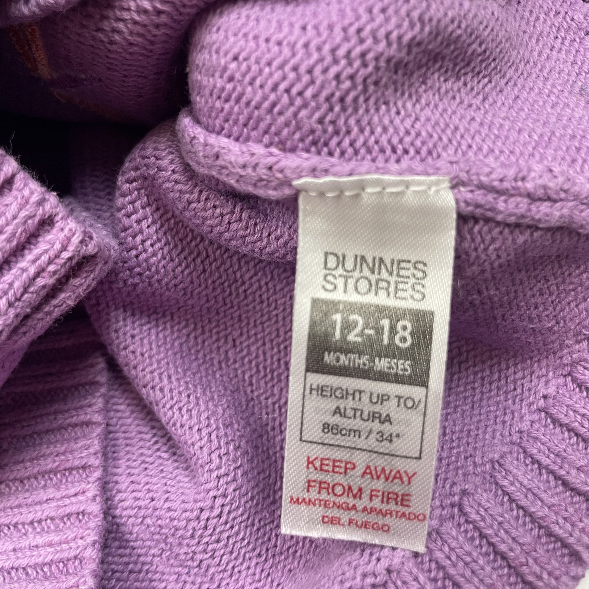 Lila Baumwoll-Strickjacke mit Igel- und Blumenmotiv – label