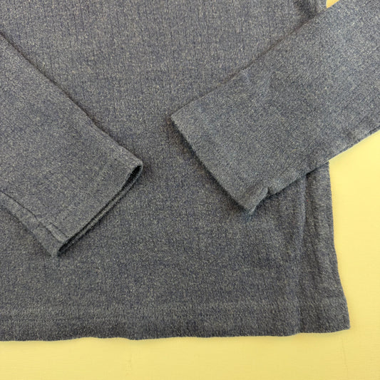 Blaues Kinder-Langarmshirt aus Rippstoff mit Rundhalsausschnitt – detail