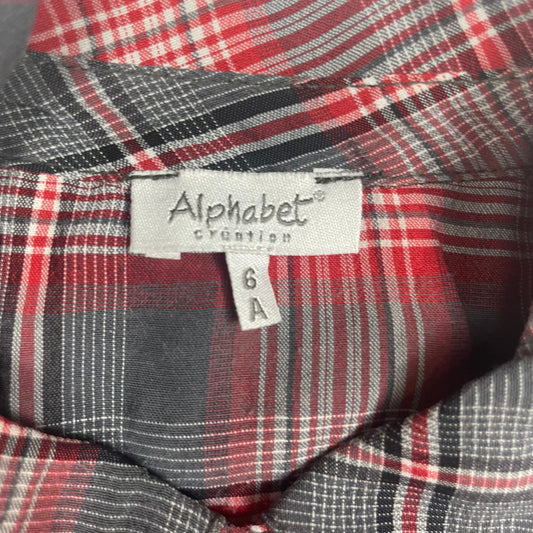 Kariertes Kleid mit kurzen Ärmeln in Grau und Rot – label