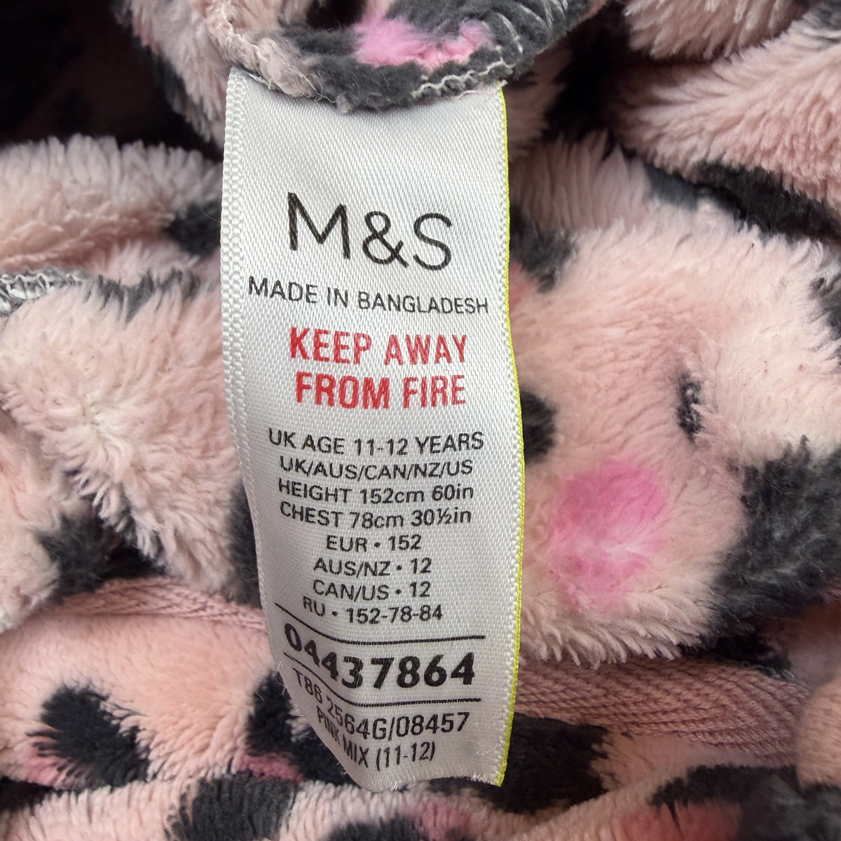 Rosa Fleece-Overall für Kinder mit Leo-Muster, Kapuze und Reißverschluss – label