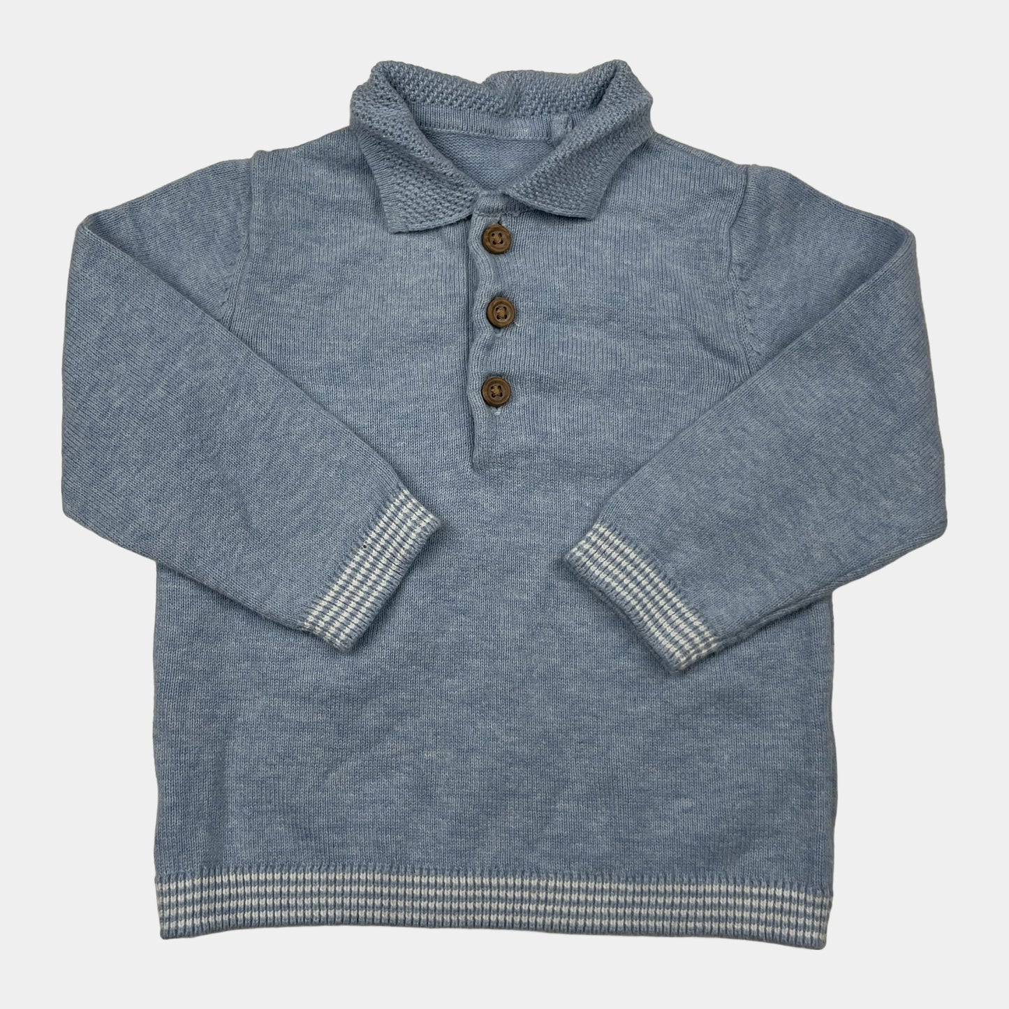Hellblauer Baumwoll-Pullover mit Knopfleiste und Kragen – front