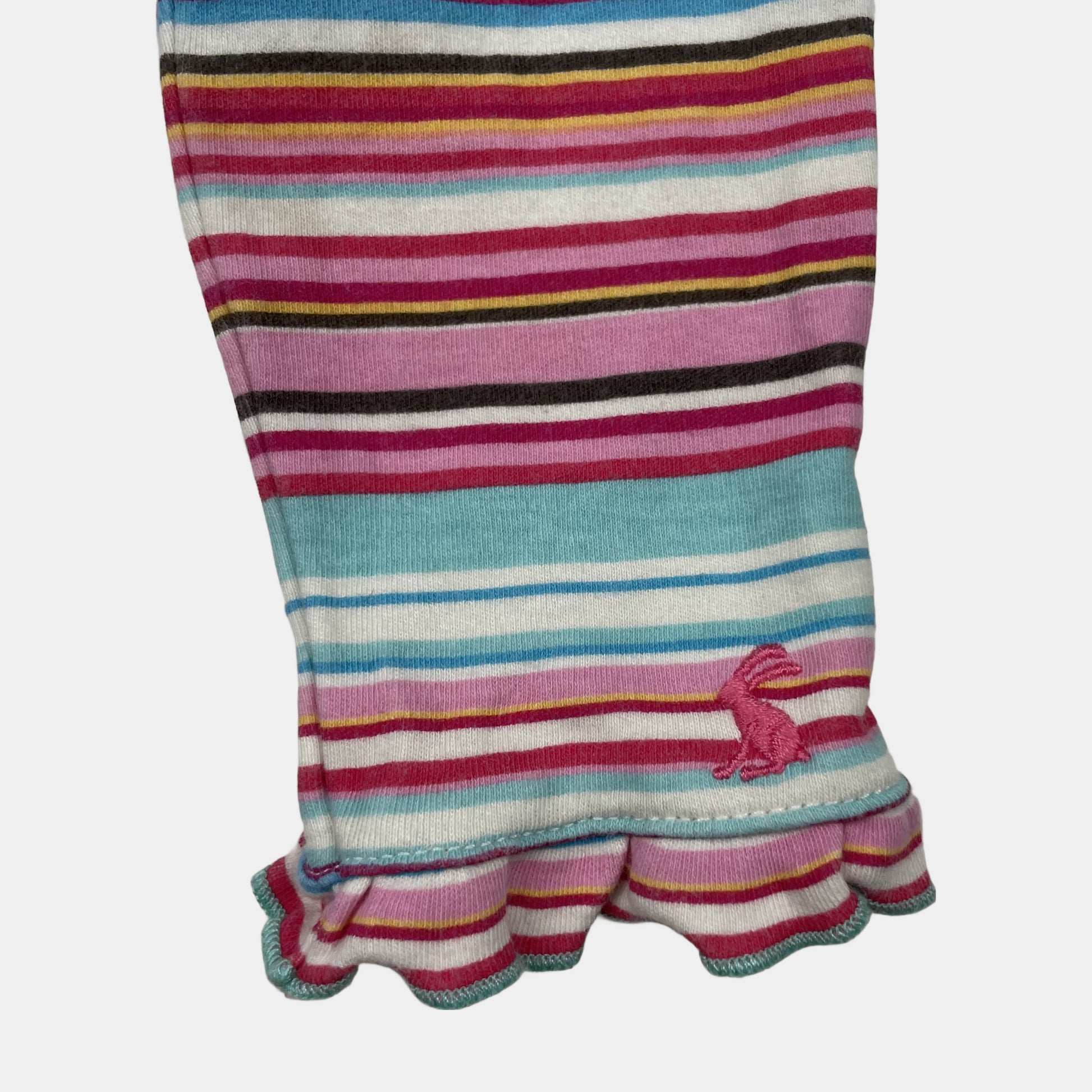 Gestreifte Babyhose mit Rüschen in Mehrfarbig.