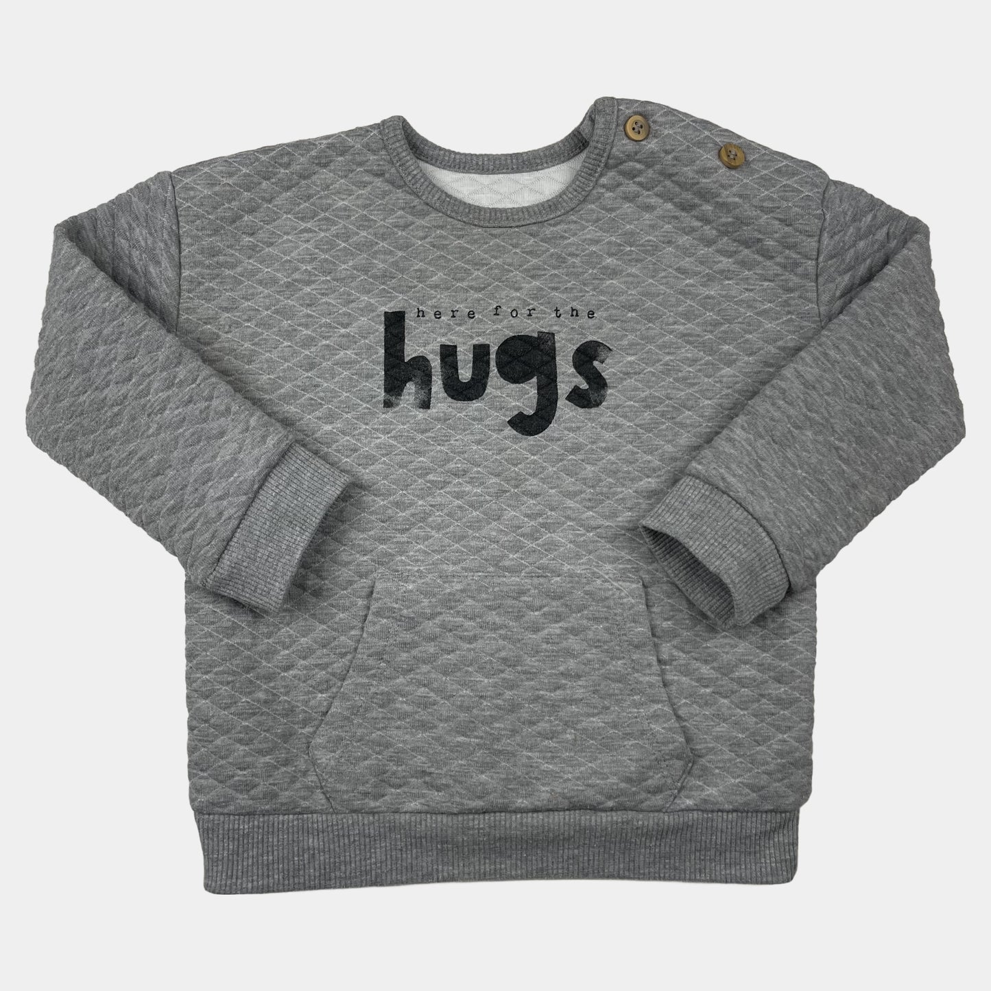 Graues Sweatshirt mit gestepptem Muster und Aufdruck 'here for the hugs' – front