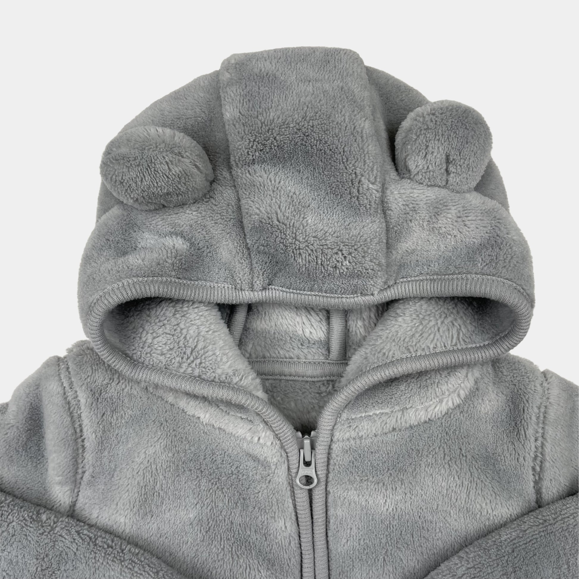 Graue Fleecejacke mit Kapuze und niedlichen Ohren für Babys. – fabric