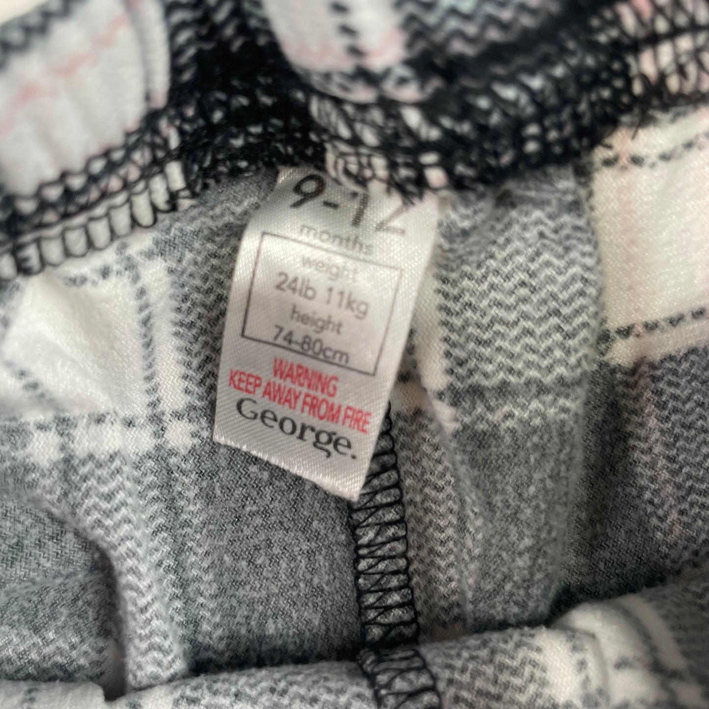 Kariertes Polyester-Jogginghose in Schwarz und Weiß für Babys, Größe 9-12 Monate – label