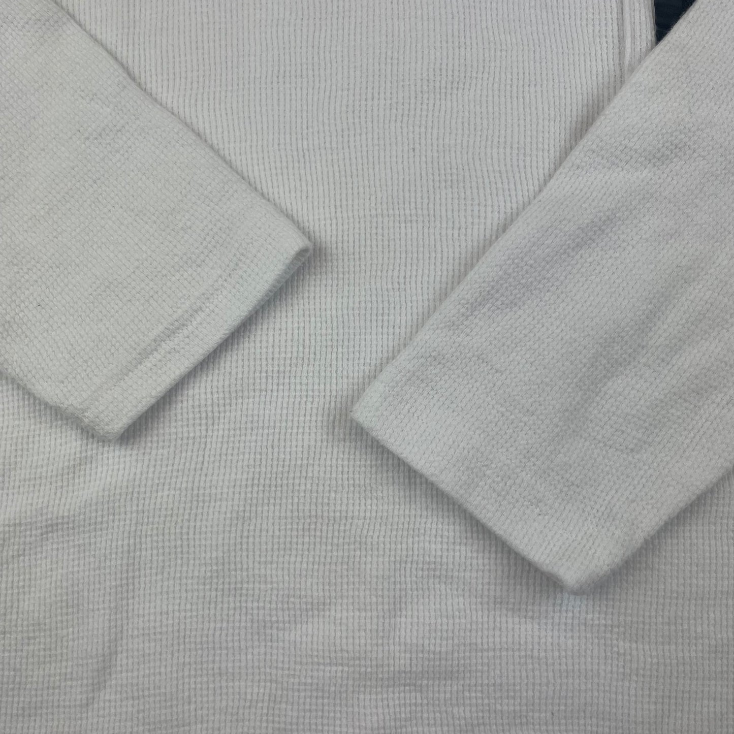 Weißes Longshirt in Größe 5-6 Jahre mit Brusttasche – sleeve